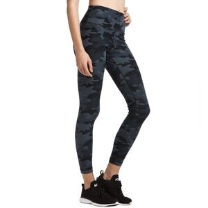 𝅺LOLE • Sierra Ankle Legging